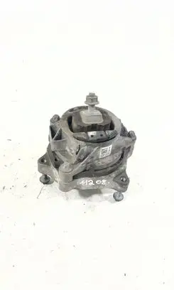 BMW 3 F30 F35 F31 Engine mount bracket 6859413