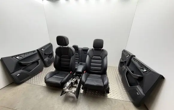 Porsche Macan (95B) Interior set 