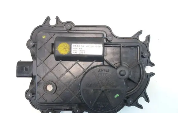Audi A8 S8 D3 4E Front door lock 4E0837059