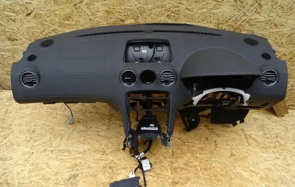 Peugeot RCZ Dashboard