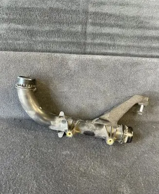 Mercedes-Benz E W213 Engine coolant pipe/hose A6542031302