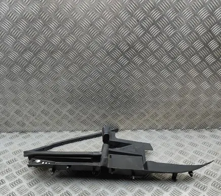 Volkswagen Tiguan Wiper trim 571819335 571819335A