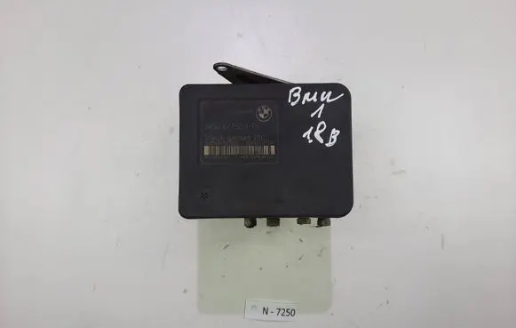 BMW 1 E81 E87 ABS Pump 6772214