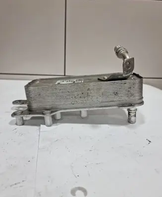 BMW 4 F36 Gran coupe Transmission/gearbox oil cooler 8514515 70579756 517506