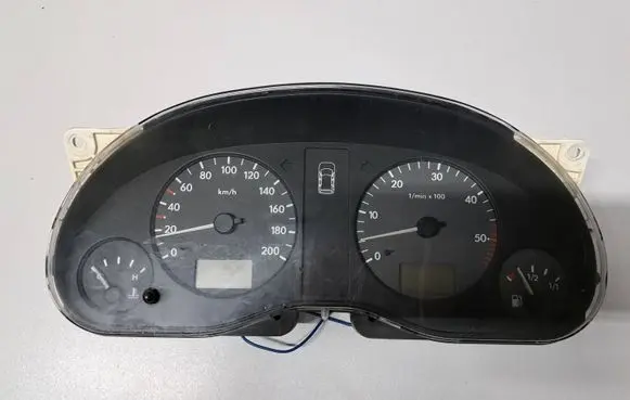 Volkswagen Sharan Speedometer (instrument cluster) 7M0919882D VDUF1009285 95VW10849