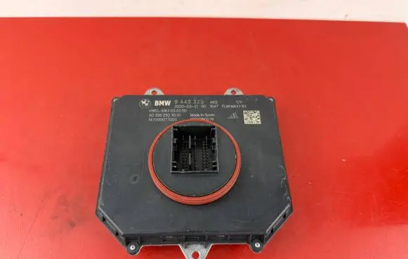 BMW 5 G30 G31 G38 LED ballast control module 9449323
