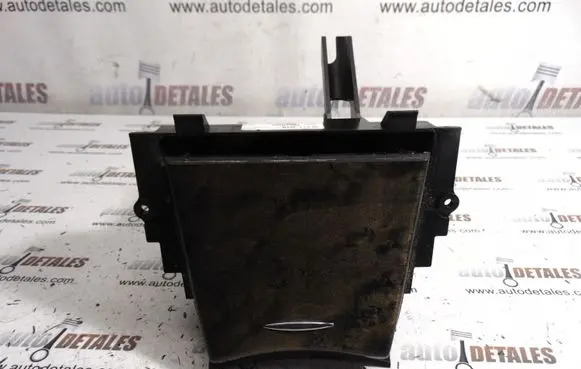Mercedes-Benz E W211 Ashtray (front) A2116800350
