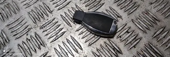 Mercedes-Benz ML W164 Ignition key/card 1646801235