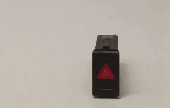 Volkswagen PASSAT B5 Hazard light switch 3B0953235B