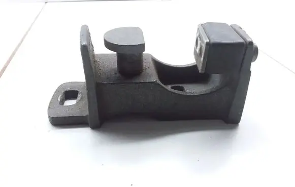 Land Rover Defender Rear door lock 395562