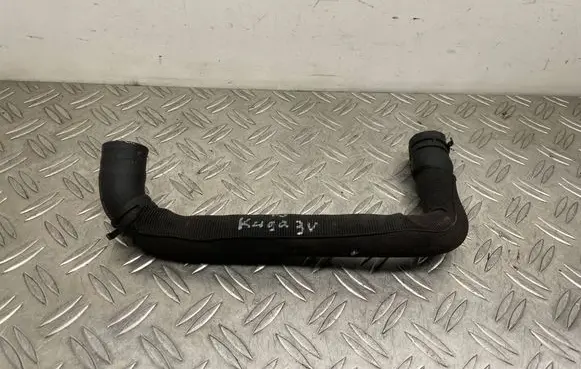 Engine coolant pipe/hose