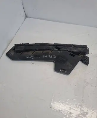 Volvo XC70 Front bumper mounting bracket 30796387 BP3EA