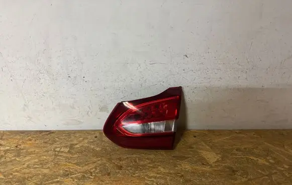 Mercedes-Benz C W205 Tailgate rear/tail lights A2059065600 624202 YAP2584914