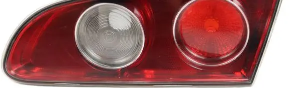 Tailgate rear/tail lights