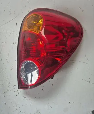 Mitsubishi L200 Rear bumper light AUTMIC1106261307