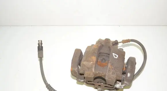 BMW X3 F25 Front brake caliper 6790922 34106790922