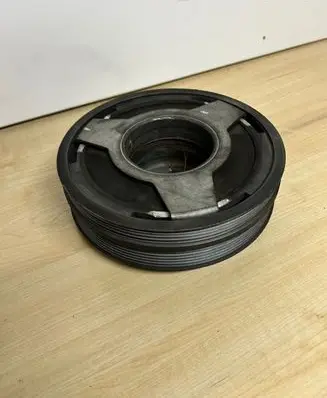 Audi A4 S4 B6 8E 8H Crankshaft pulley