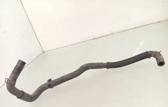 Toyota Avensis T270 Engine coolant pipe/hose 