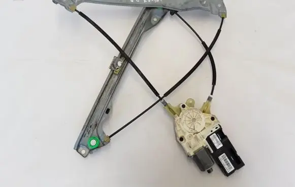Renault Laguna III Front window lifting mechanism without motor 807000002R