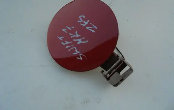 Suzuki Swift II Fuel tank cap KLAPKAWLEWU