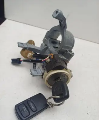 Mitsubishi Pajero Ignition lock 337860