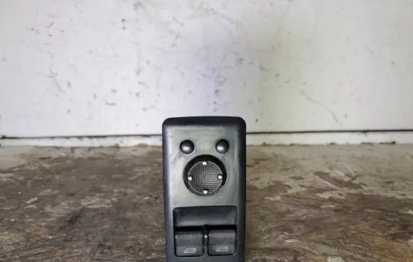 Volkswagen Transporter - Caravelle T4 Electric window control switch 535959565 701959855 70195985501C