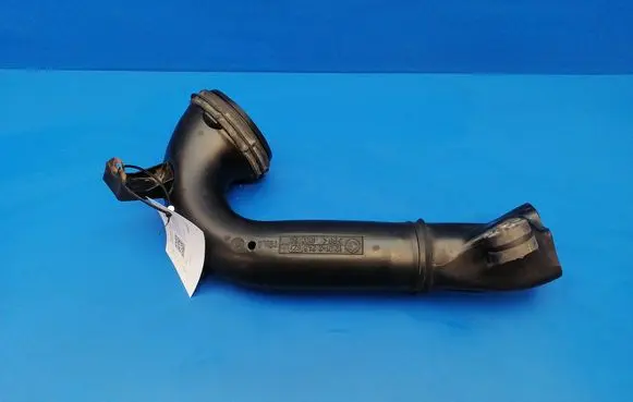 BMW 7 E38 Intercooler hose/pipe 2246823 12312246823 123122468