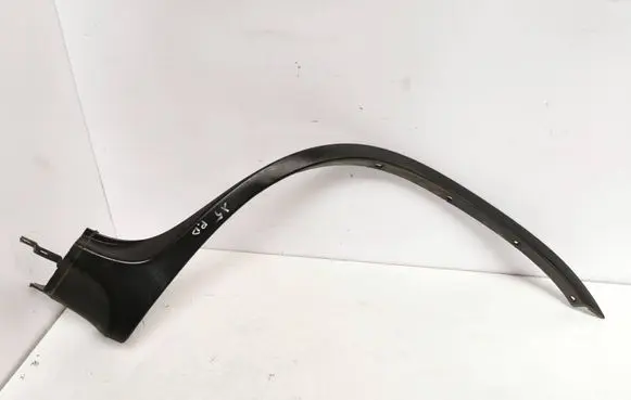 Front arch trim