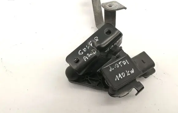 Rear air suspension level height sensor
