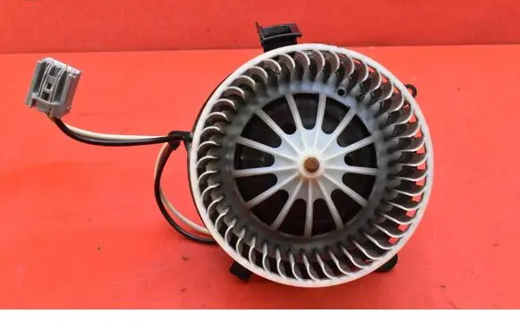 Opel Astra J Heater fan/blower U7253002