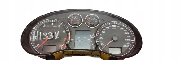 Audi A3 S3 8P Speedometer (instrument cluster) 8P0920930J