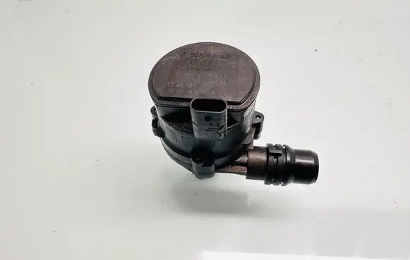 Citroen C5 Aircross Electric auxiliary coolant/water pump 9818813480