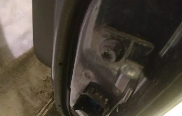 Jeep Renegade Rear door lower hinge