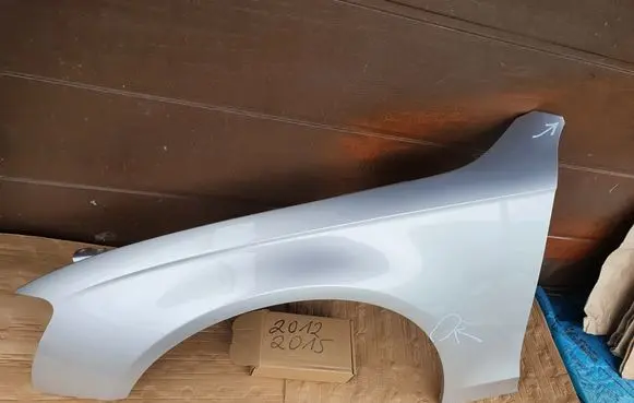 Audi A4 S4 B8 8K Fender 8E0821105