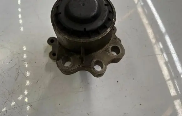 Ford Transit Custom Engine mount bracket BK216F012AD
