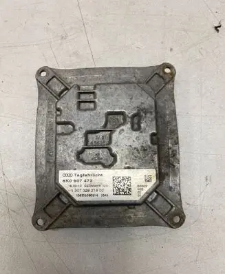 Audi A4 S4 B8 8K Headlight ballast module Xenon 8K0907472 130732921800 10EEG090314