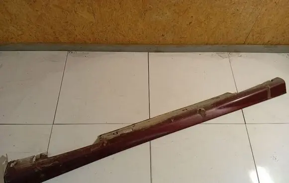 Nissan Almera Tino Sill 76853BUXXX