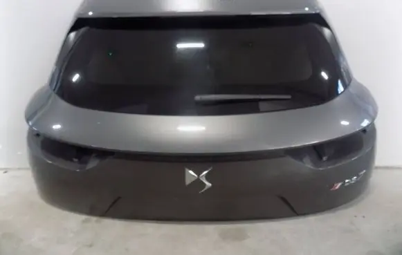 Citroen DS7 Crossback Truck tailgate 