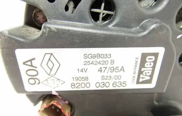 Renault Scenic RX Generator/alternator 8200030635