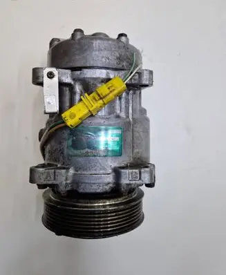 Peugeot 307 Air conditioning (A/C) compressor (pump) 9646416780 32225069
