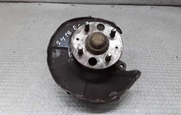 Honda Civic Rear wheel hub spindle/knuckle 