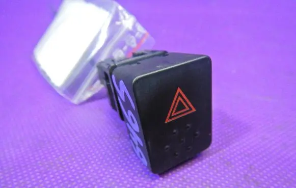 Nissan Tiida C11 Hazard light switch 06019