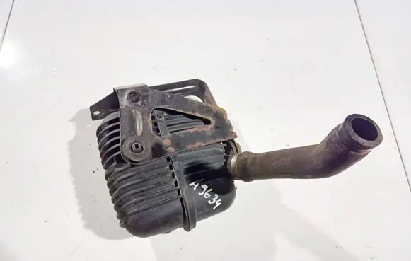 Audi A4 S4 B7 8E 8H Intake resonator 8k0129955