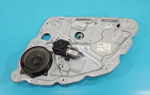 Rear door window regulator with motor