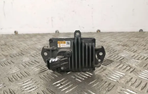Toyota RAV 4 (XA50) Distronic sensor radar 8821033120