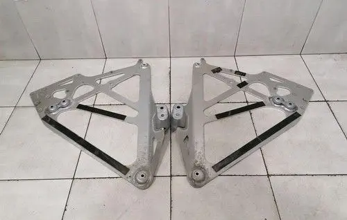 BMW M4 G82 G83 Fuel filter bracket/mount holder 33309504175