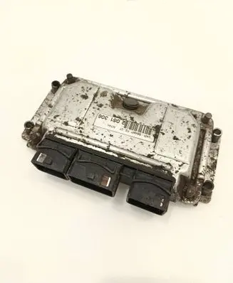 Citroen Saxo Engine control unit/module 9637838780 0261206246 9645802280