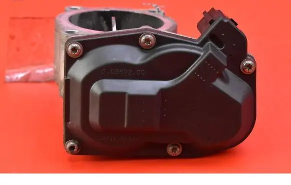 Opel Meriva A Throttle body valve 55567728