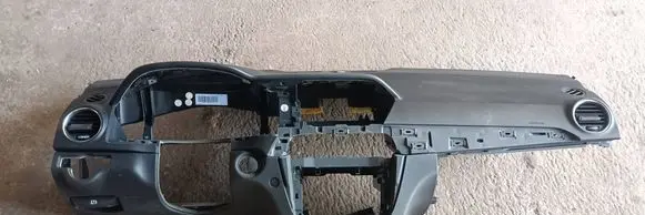 Mercedes-Benz C W204 Dashboard 2046805787