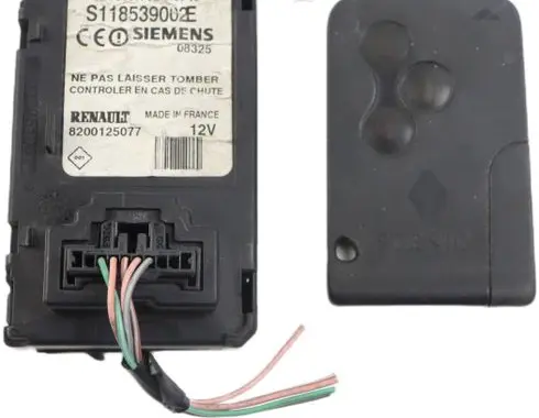 Renault Megane II Ignition key card reader 8200125077 S118539002E 08325